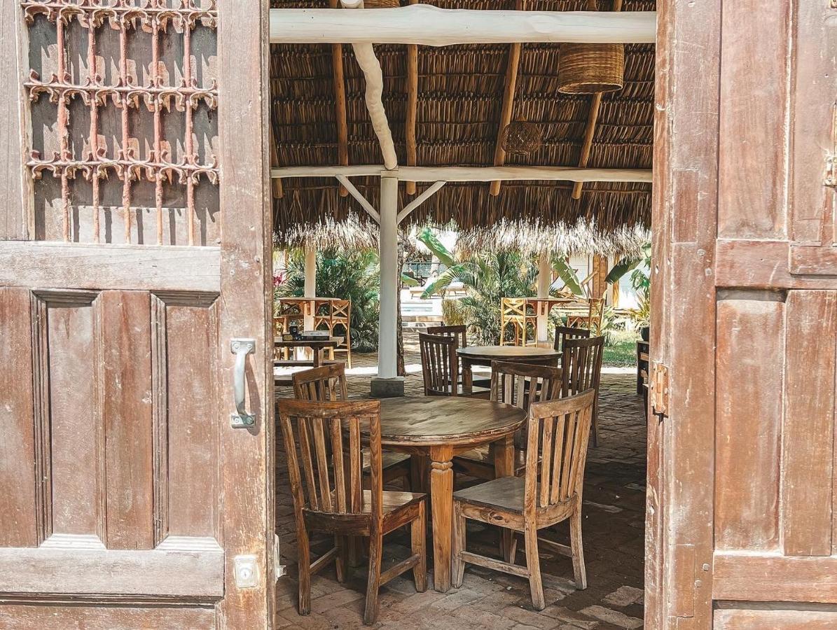 Monoloko Lodge Popoyo Bagian luar foto
